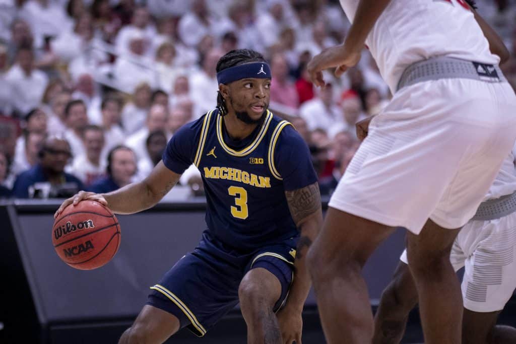 Zavier Simpson Michigan at Louisville