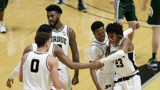 Purdue Jaden Ivey festeggiato dai compagni