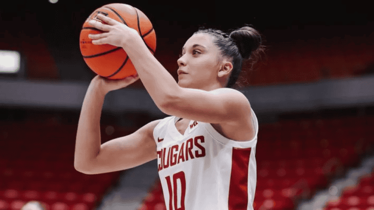 Eleonora Villa, Vittoria Blasigh e le italiane in NCAA