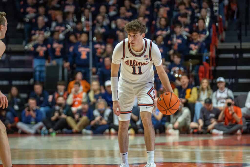 Niccolò Moretti con la maglia di Illinois