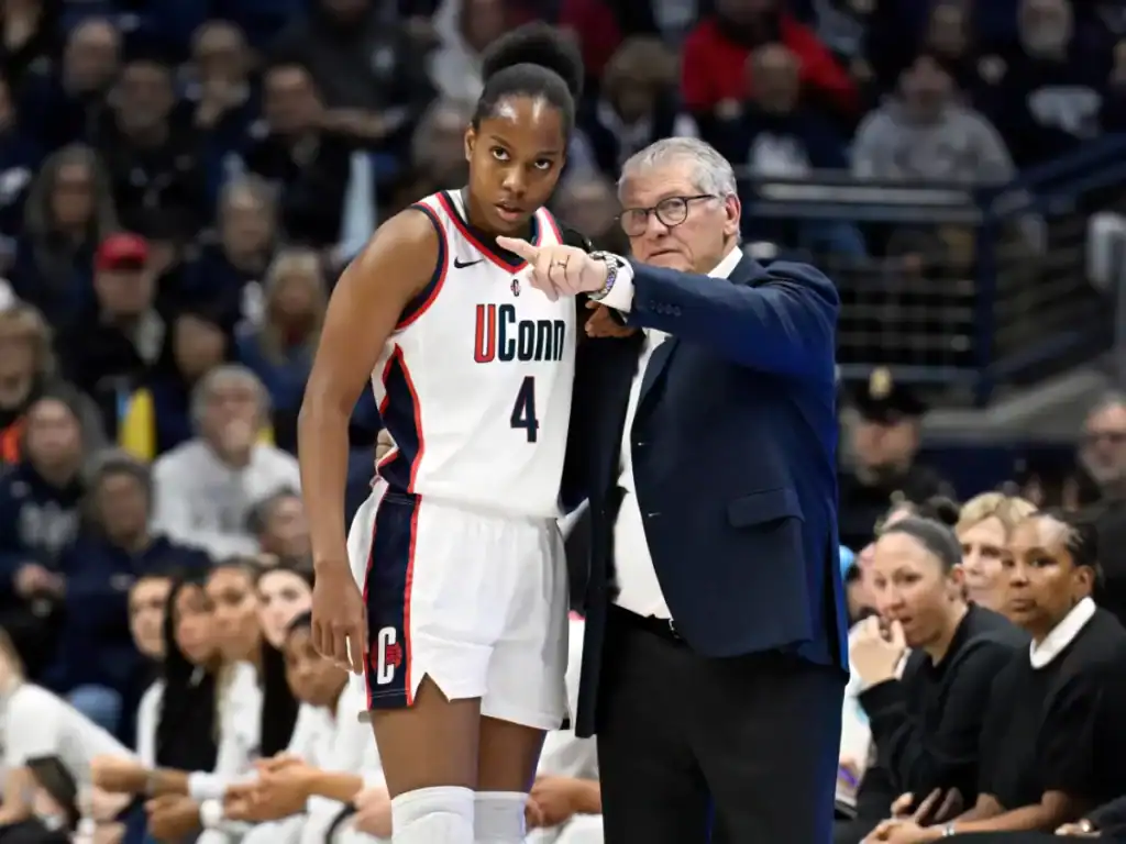 Blanca Quiñonez e Geno Auriemma
